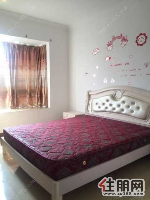 东环西船大院精装修家具齐全1400/月