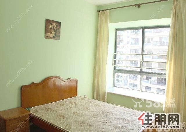 高新区桂中花苑方兴苑王座3室1厅精装家具