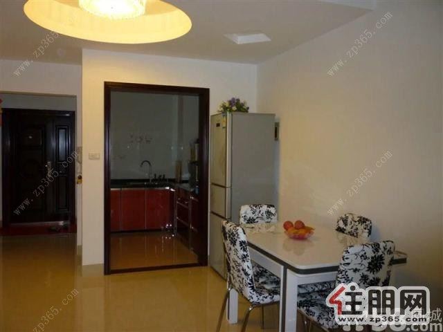 稀缺好房型,大城小院2400元3室2