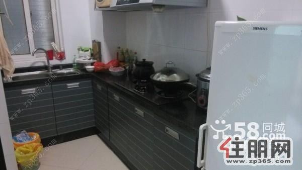 温馨阳光世博豪庭温馨干净(包物业网络费)