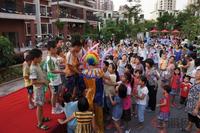 8.20嘉年华活动之小丑发气球