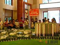 9.3住购帮看房团 讲解沙盘