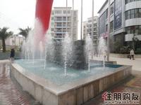 社区入口的喷泉