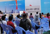 专业高尔夫球教练楼盘现场授课