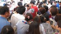 惊现“抢房”一幕