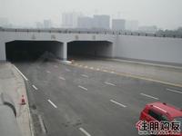 2011.02.21南湖隧道入口