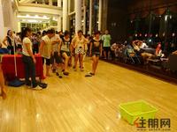 9.9中秋业主联谊晚会 飞拖鞋小游戏