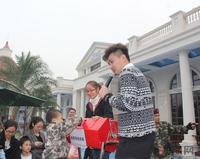 2012.12.08住朋网看房团再次走进保利·爱琴海