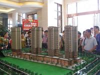 2013.05.25住朋网天誉华庭看房团现场