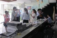 在水一方江景养生房为爱车加油