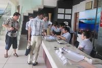 在水一方江景养生房为爱车加油