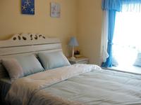 荣恒江景样板房之主卧