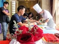 2013.08.10住朋网电商团队入驻保利爱琴海售楼部