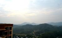万昌卓富国际城俯瞰远处山色