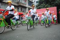 4.25华润在行动关爱环卫工人活动