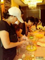 广源国际社区8.30DIY月饼活动