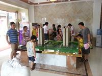 售楼部来访量应接不暇