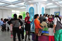 认购现场人气十足