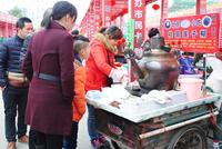 华润凯旋门土特产、车展现场