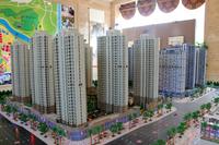 面靠龙村路一侧