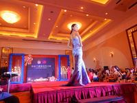 凯旋门入市发布会走秀环节