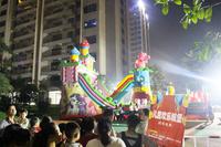 游园会中的魔幻城堡