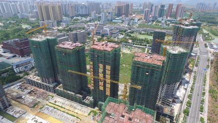 龙峰·翠屏御花苑航拍工程实景