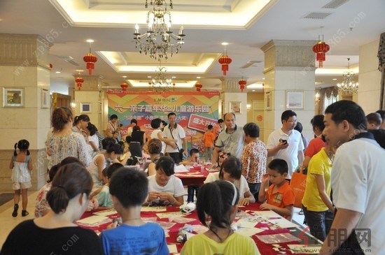 六一亲子嘉年华现场