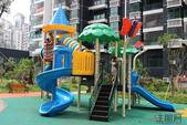 小编踩盘记：恒祥豪苑游泳池、儿童游乐设施、运动场等一应俱全，为业主打造快乐健康生活