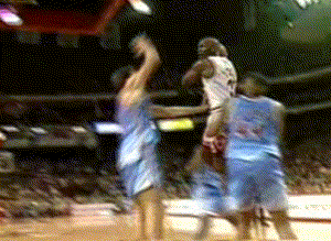 超燃时刻！“NBA”球星惊现金港茗苑，还原我们的篮球梦！