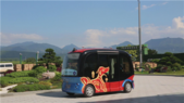 全球首 款量产无人车亮相碧桂园潼湖科技小镇