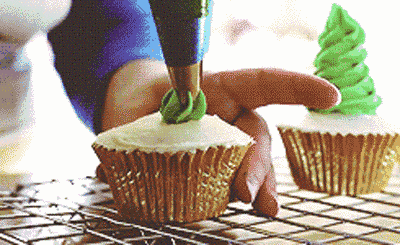 只要有闲不用有钱，本**永利地产烘焙甜点免费吃~