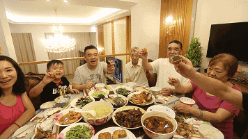 春节早准备，如何一招搞定亲友的“真切关怀”？