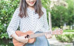 做一把定制款的尤克里里，从此爱上这个夏天！