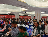 全城仰望，一席珍藏丨彰泰·十里江湾头排江景房首开劲销全城！