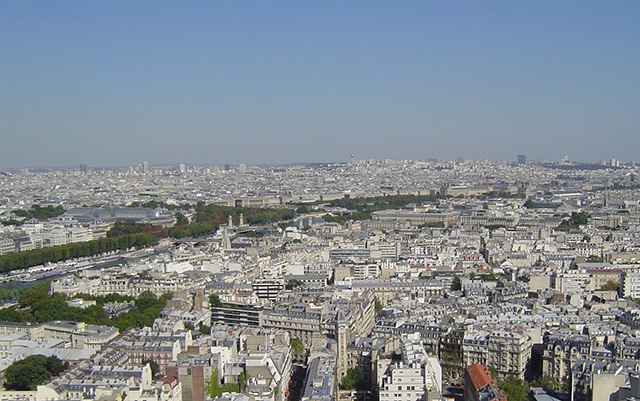 paris-city-from-eiffel-tower-1230930.jpg