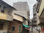 小房开在柳城县盖房 惹了官司楼被封急坏农民