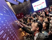 连夜开盘! 五象惊现千人摇号买8字头毛坯房! 买房人直呼: 不容易!