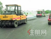 新进展！玉城二环西路沥青路面上面层试验段铺设完成~