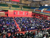 现场直击: 建发鼎华·北大珑廷**开盘, 上千人摇号抢533套房!