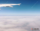 研究部署扫黑除恶脱贫攻坚安全生产和污染防治等工作