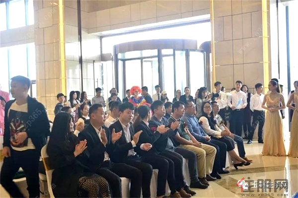 微信图片_20190409104803_副本.jpg