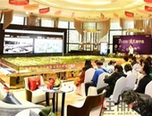 全国买房大军涌入! 超千组抢筹! **南宁几大售楼处被挤爆