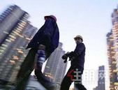 广西：企业和机关事业单位退休人员基本养老金再提高