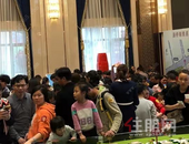 五象这个巨无霸盘一亮相, 千人涌入选房! 这才是真“爆盘”