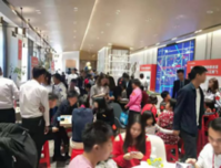 两开两罄的万科金色里程，是谁的选择？