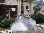 严守防疫**道防线  龙湖智慧服务在行动