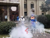 严守防疫**道防线龙湖智慧服务在行动