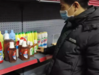 疫情时期的情人节：隔离病毒，但不隔离爱