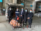 精准帮扶 助力脱贫攻坚——南宁华南城党委为果农增收万元